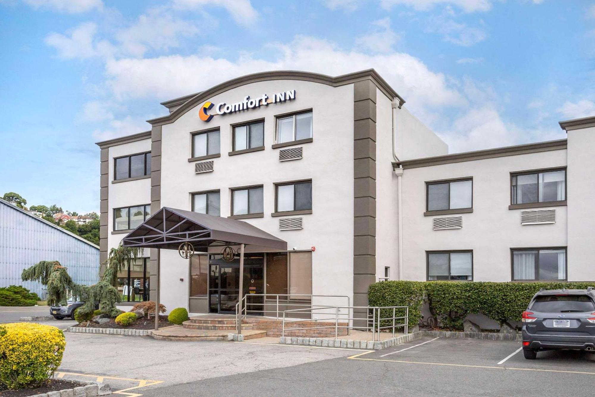 Comfort Inn Edgewater On Hudson River Exterior foto